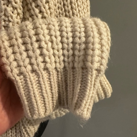 Moon & Madison Cream Chunky Knit Turtleneck Sweater - Picture 6 of 11